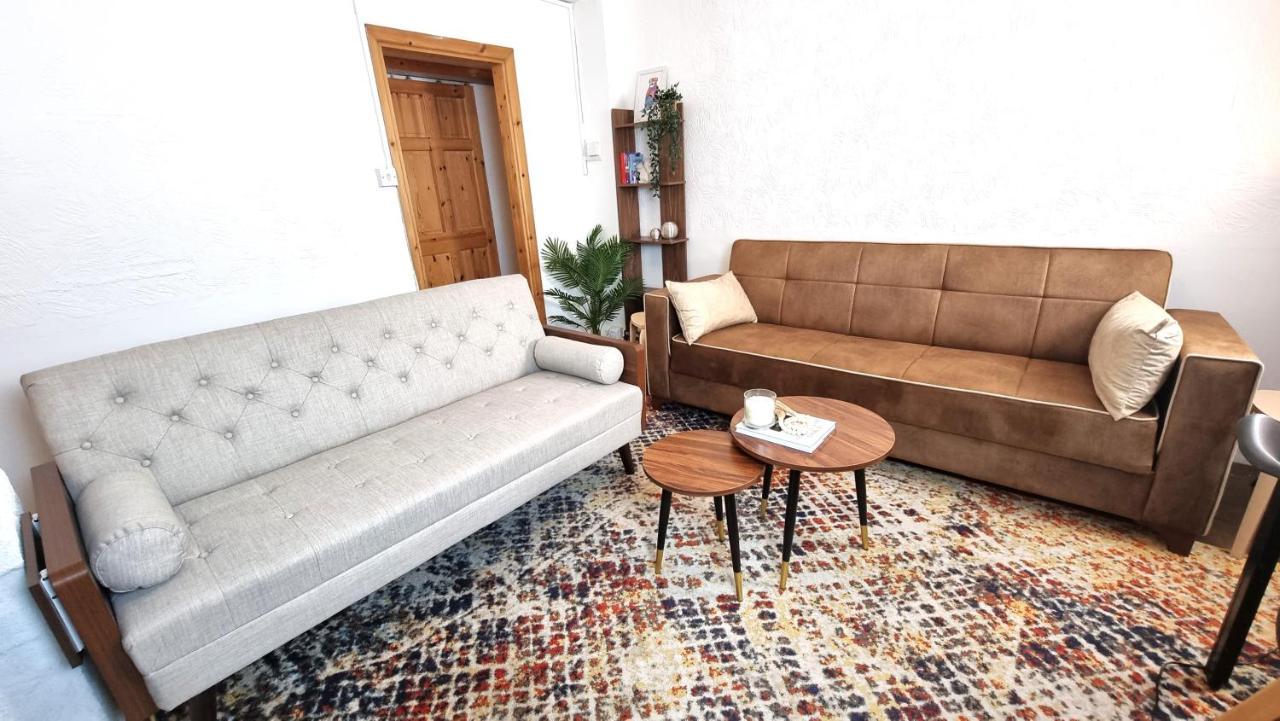 Appartamento 3 Bed Flat O2 Arena Dyson House Londra Esterno foto