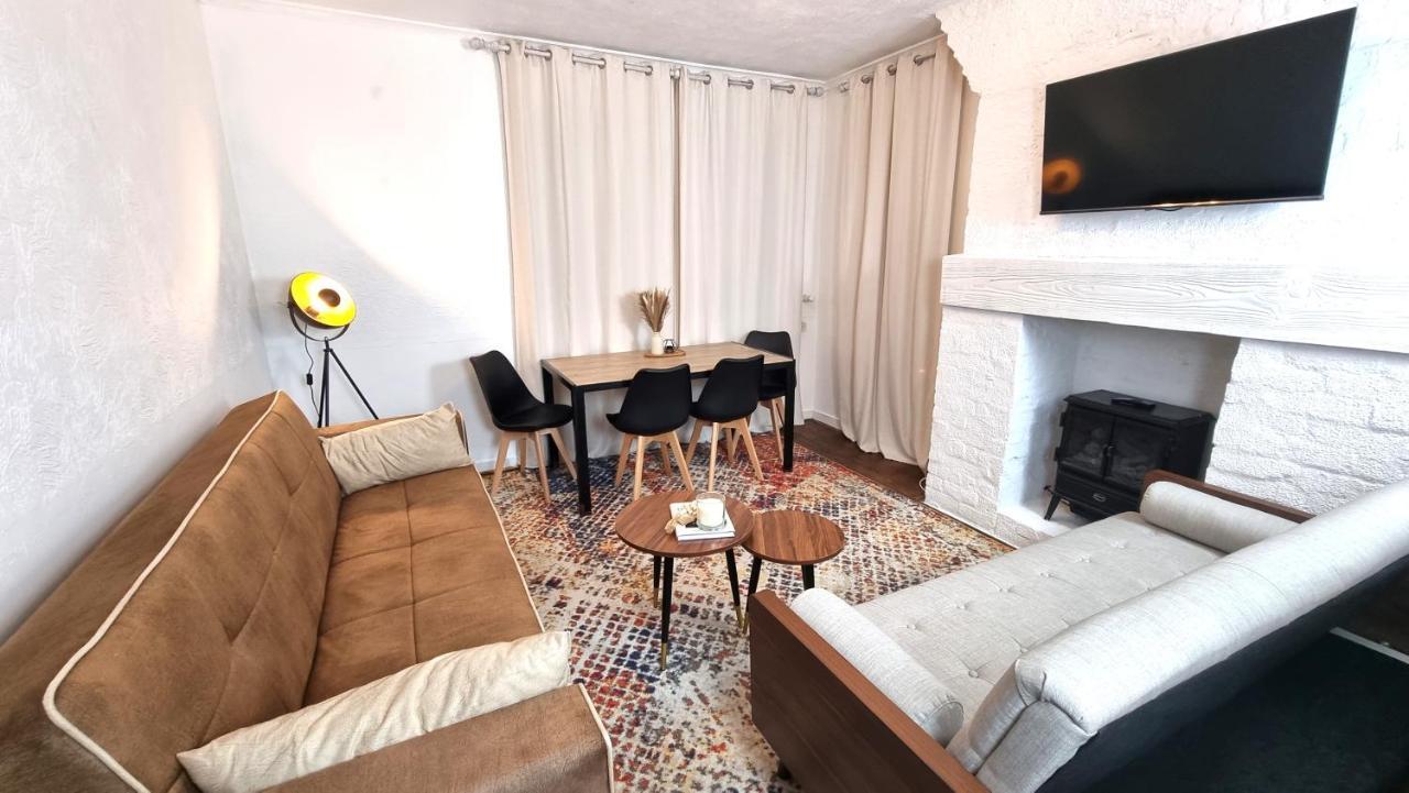 Appartamento 3 Bed Flat O2 Arena Dyson House Londra Esterno foto